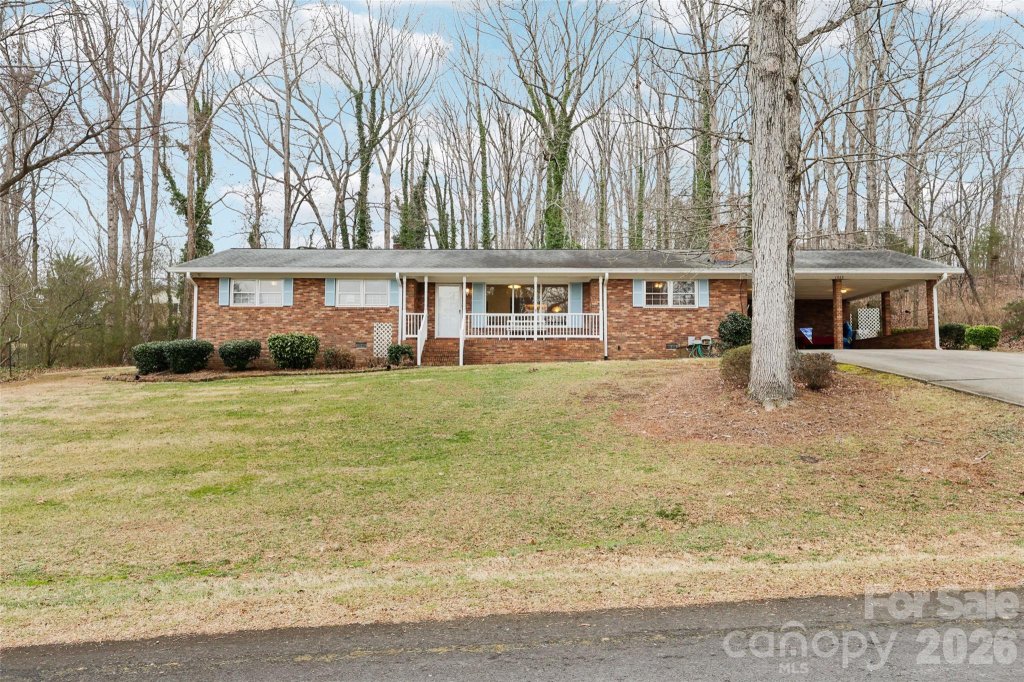 1023 Autumn Lane