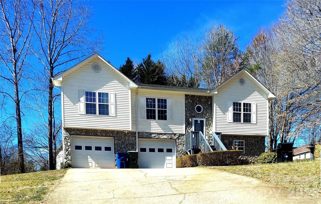 1609 Indian Springs Drive