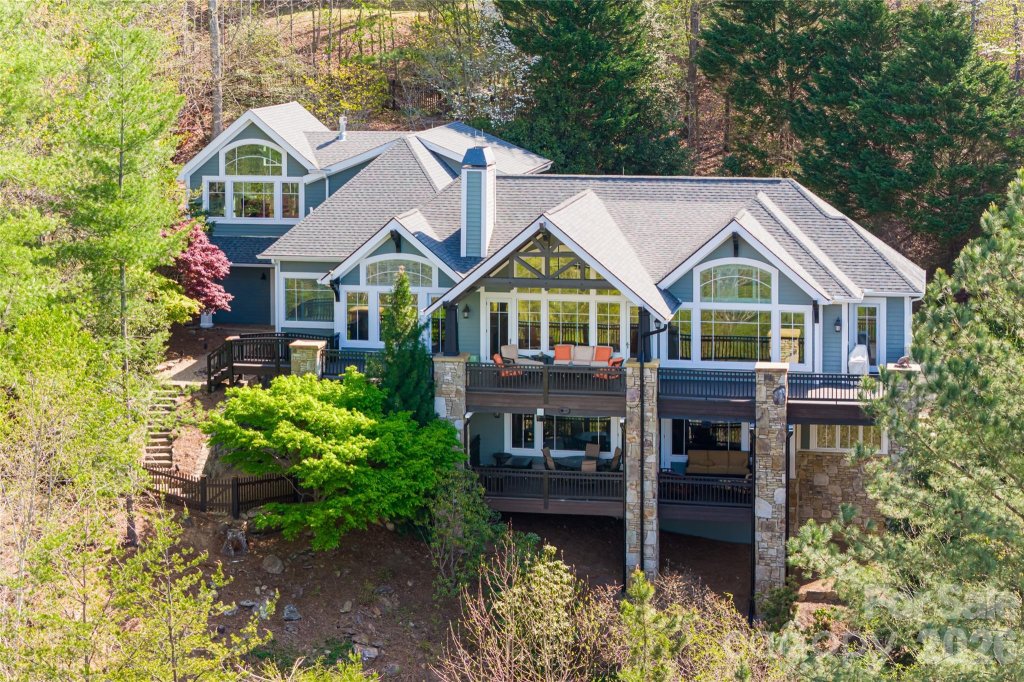 9 Dianthus Drive