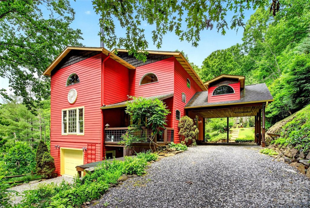 Dogwood Heights, Mars Hill community