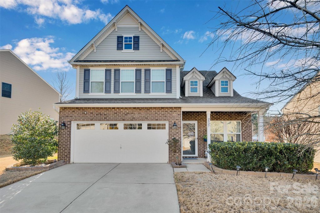2527 Courtland Drive