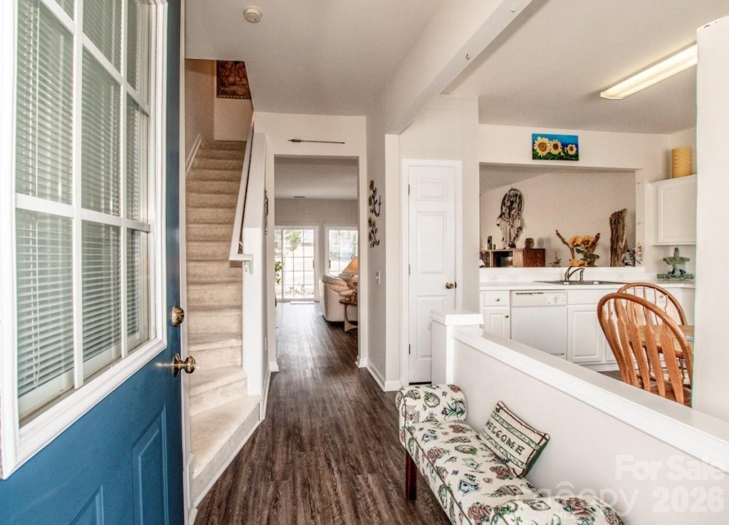 3233 Mannington Drive