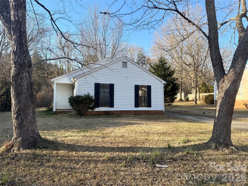 7037 Ravenglass Lane
