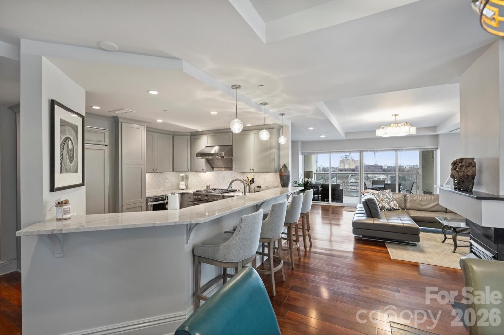 520 E Martin Luther King Jr Boulevard