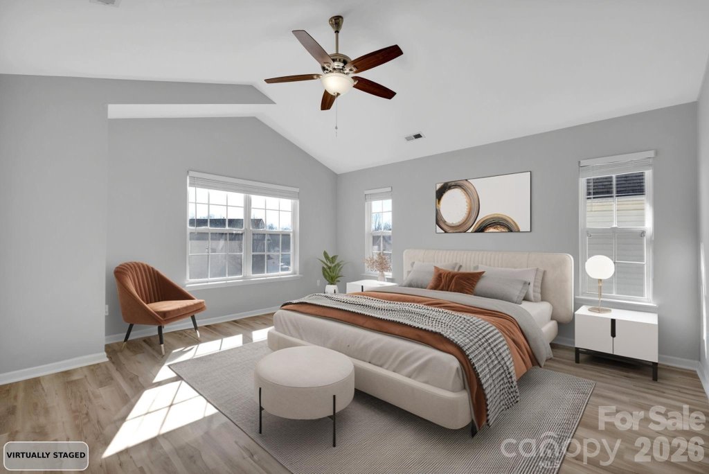 Oakbrooke, Charlotte community