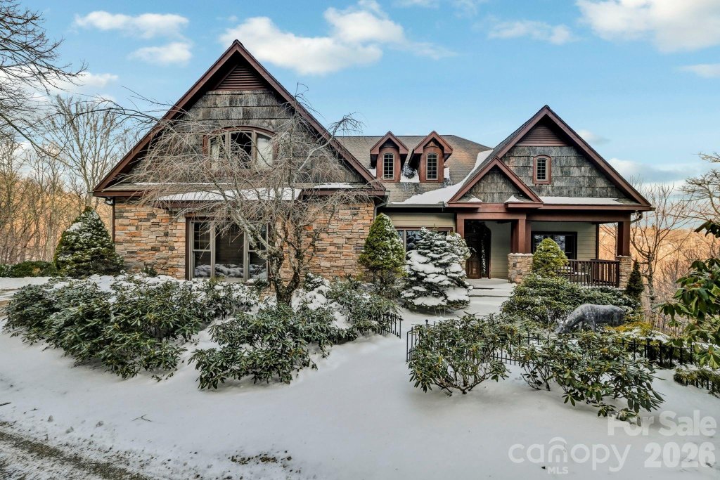 Grouse Forest, Sugar Mountain community