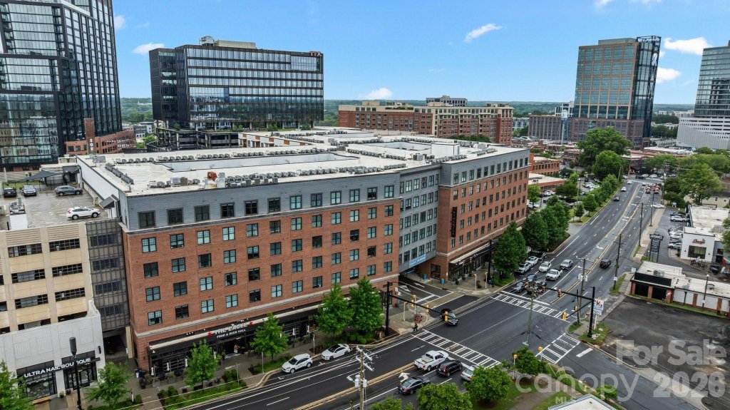 The Village Of South End, Charlotte community