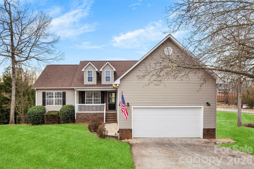 401 Heather Glen Lane