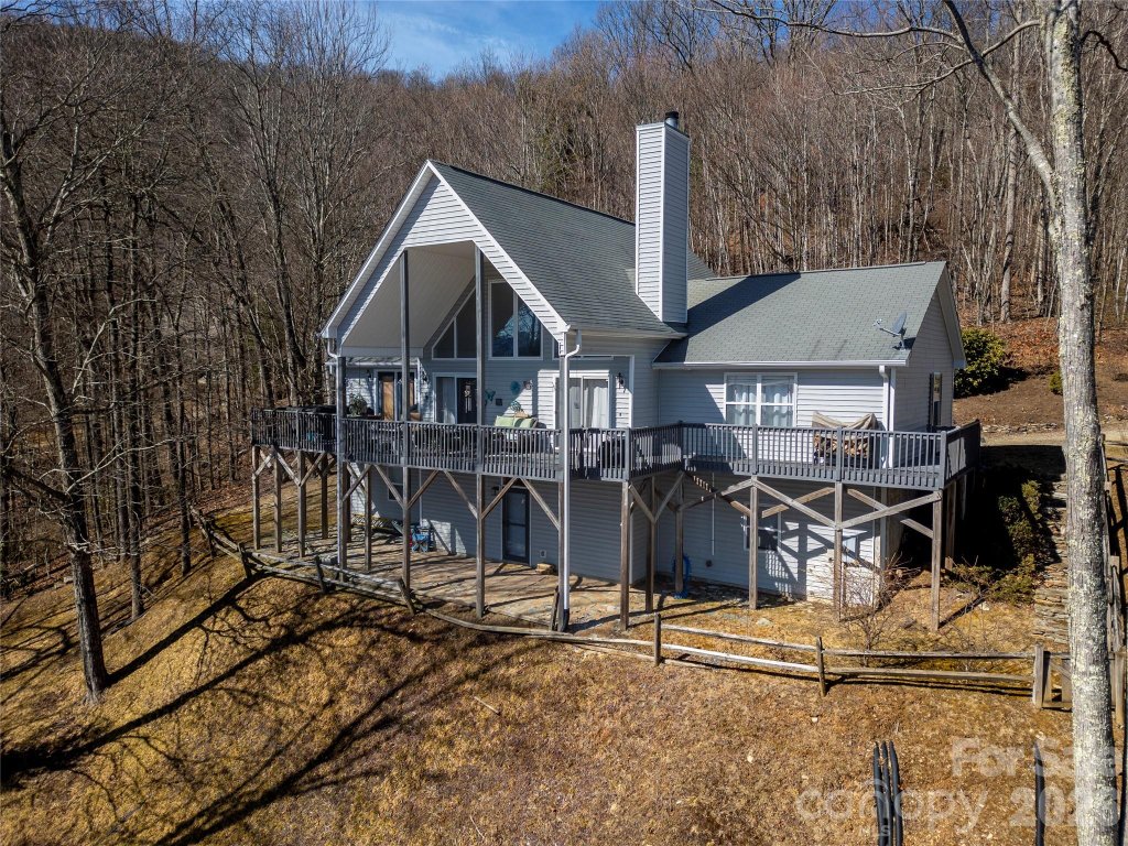 Walnut Creek, Waynesville community