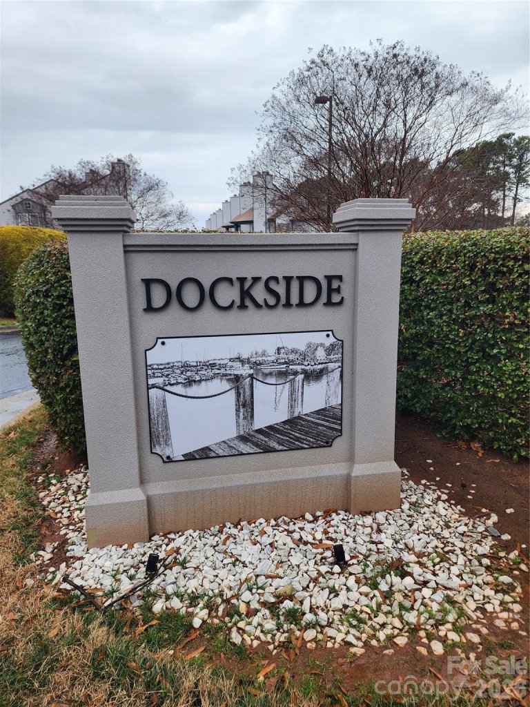 18861 Vineyard Point Lane