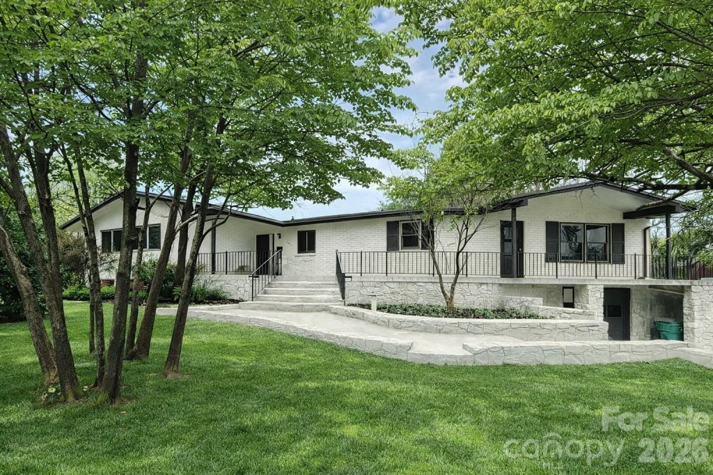 3801 Castlerock Drive