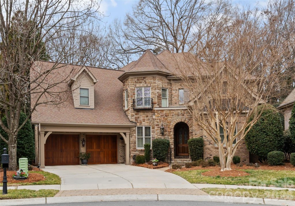 6708 Larrisa Court