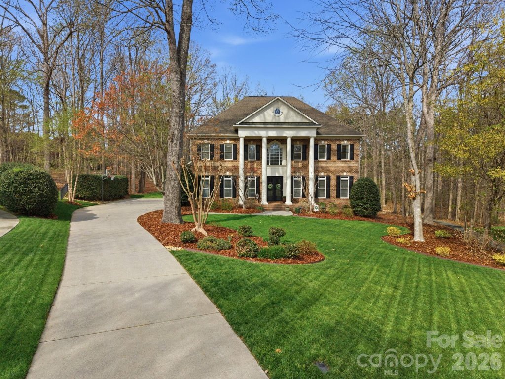 Weddington Chase, Waxhaw community