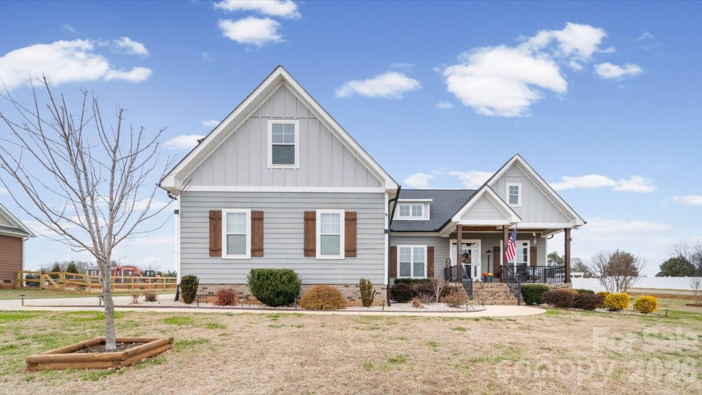 1055 Coppergate Drive