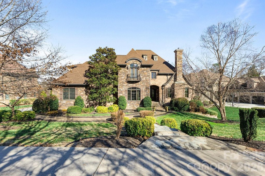 Providence Downs South, Waxhaw community