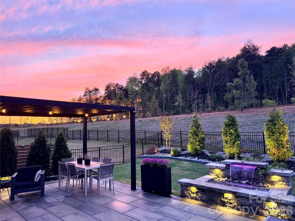 5212 Glenwalk Drive