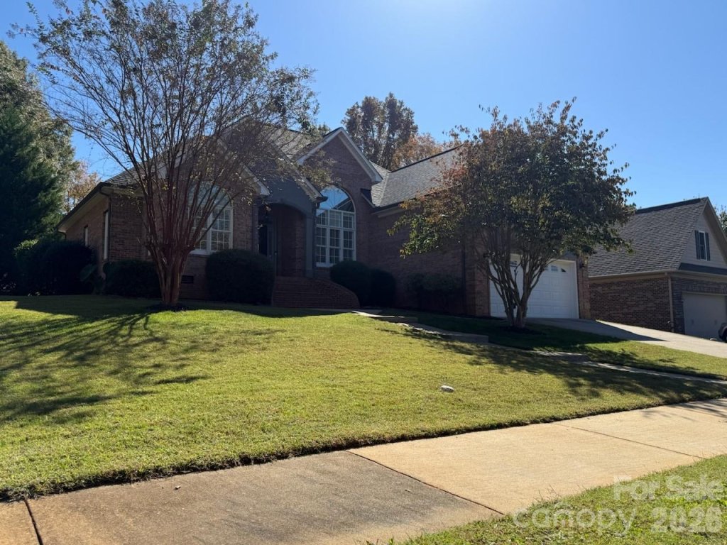 1328 Moonshadow Lane