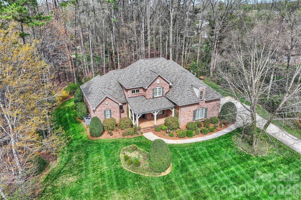 4017 Deer Track Court