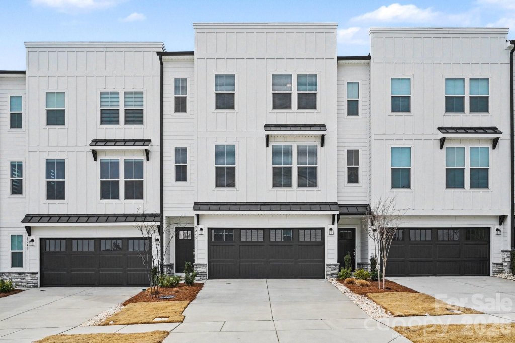 9245 Delancey Lane