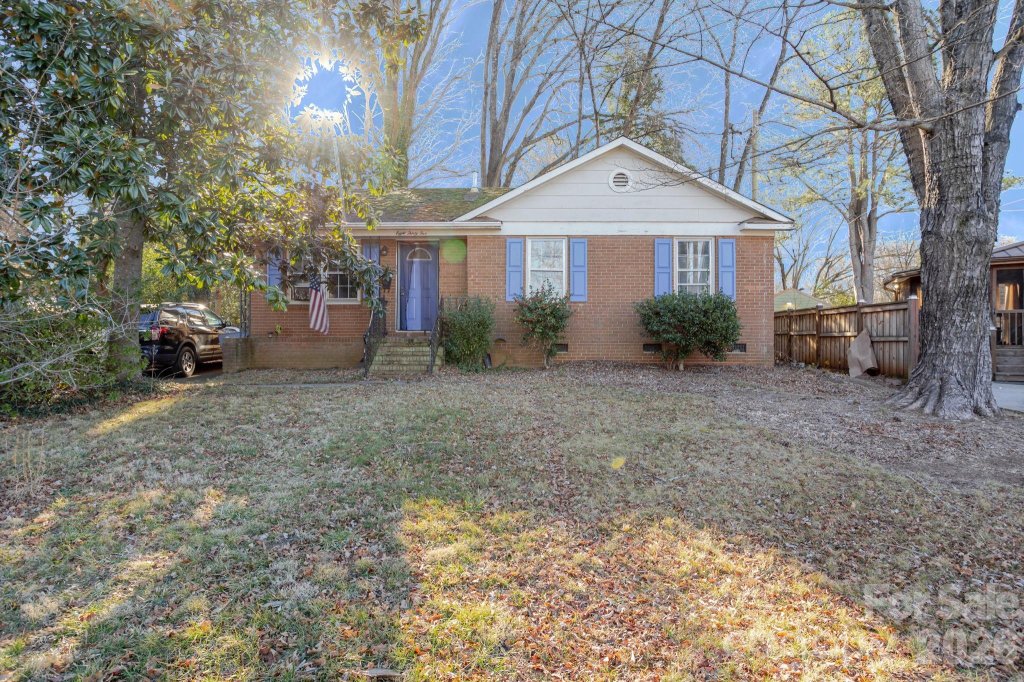 835 Ranch Road