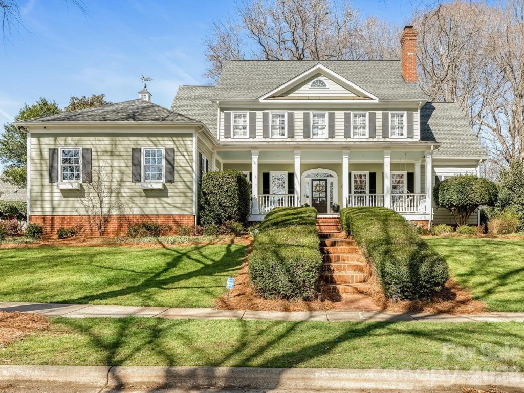 8618 Highgrove Street