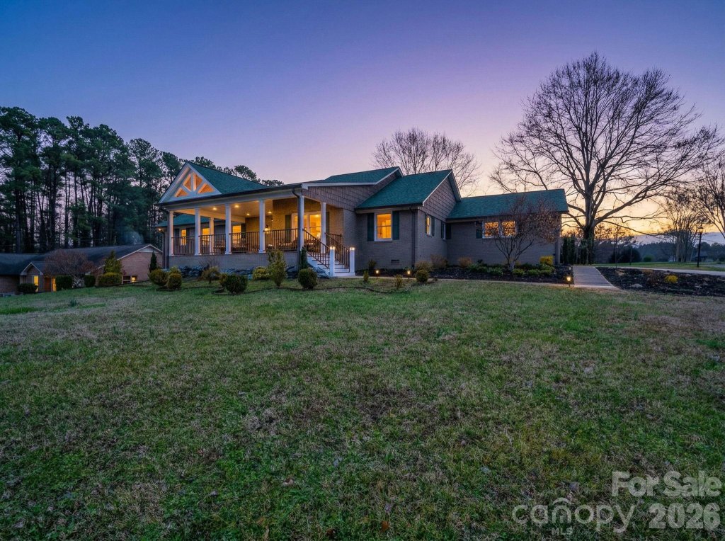 353 Country Club Road