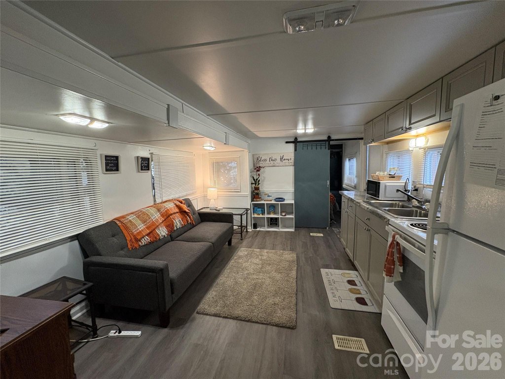 200 Badin View Road