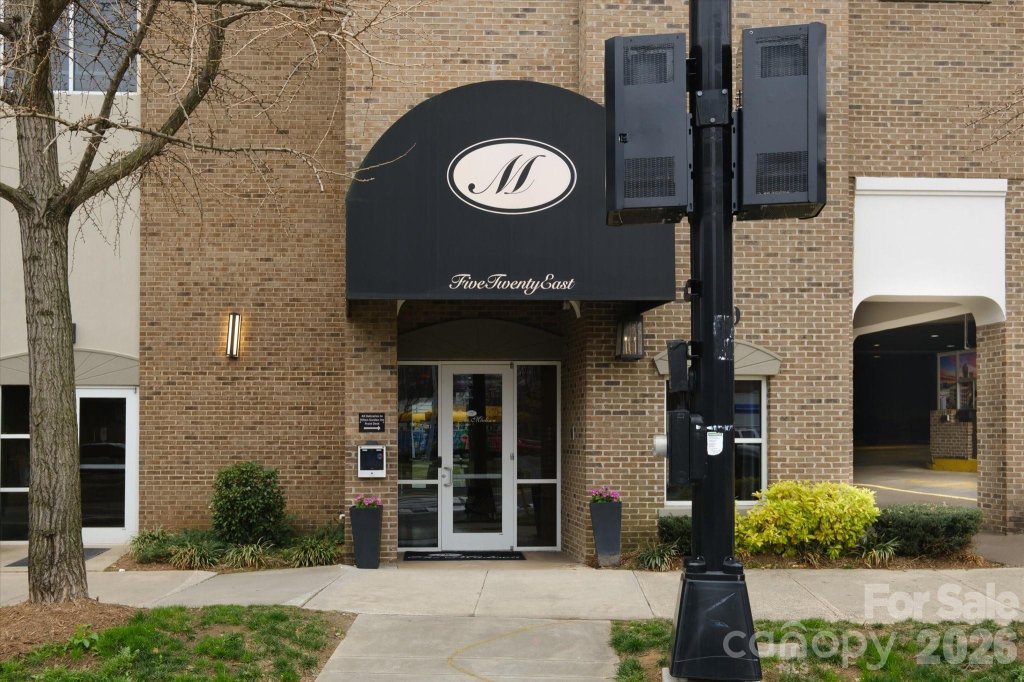 520 E Martin Luther King Jr Boulevard 1104