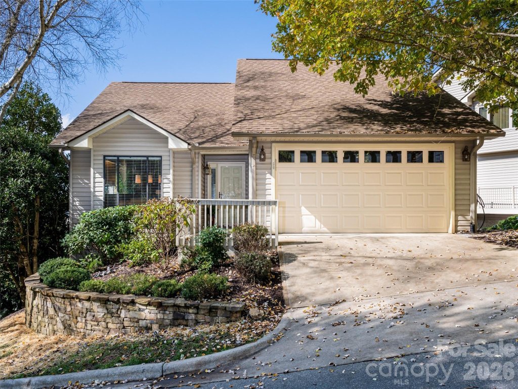 The Pinnacle At Park Avenue, Asheville community