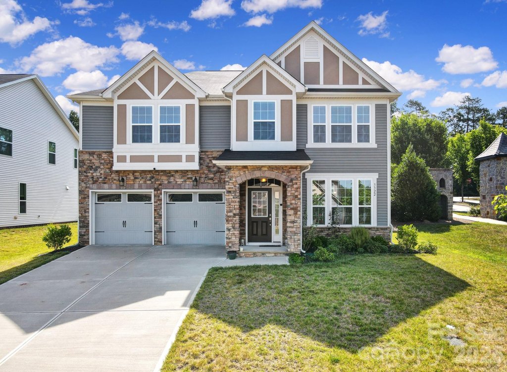 Castlebrooke, Concord community