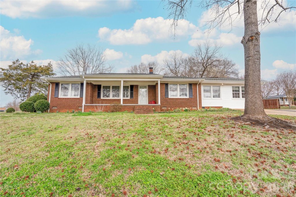 Brittain Village, Shelby community