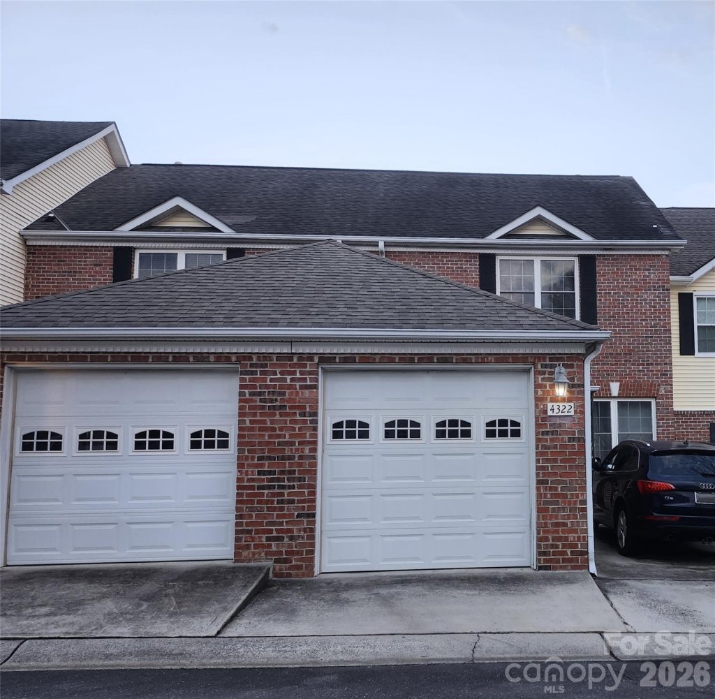 4322 Laurel Hill Lane