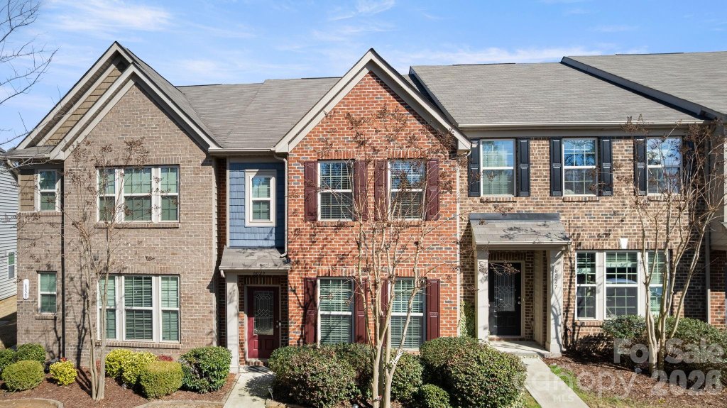 The Grove, Fort Mill community