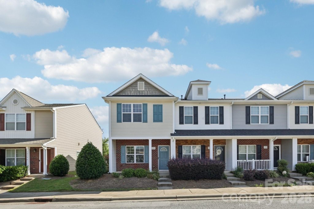 12720 Livengood Lane