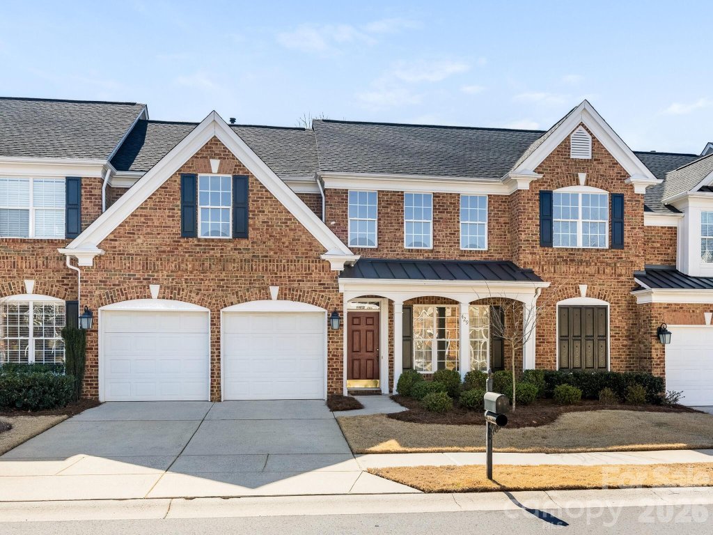 429 Eberle Way