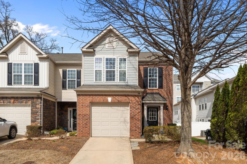 5916 Carrollton Lane