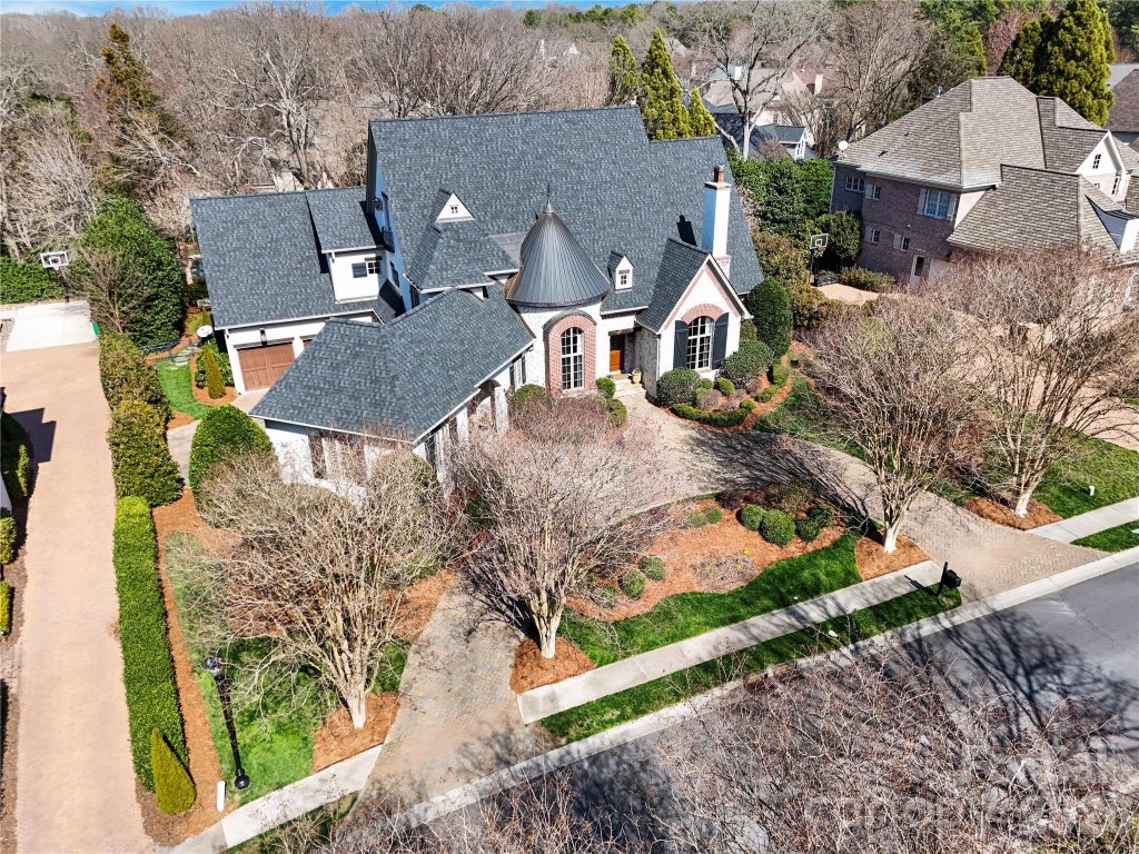 7028 Summerhill Ridge Drive