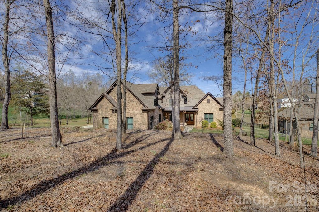 8100 Chaplin Circle