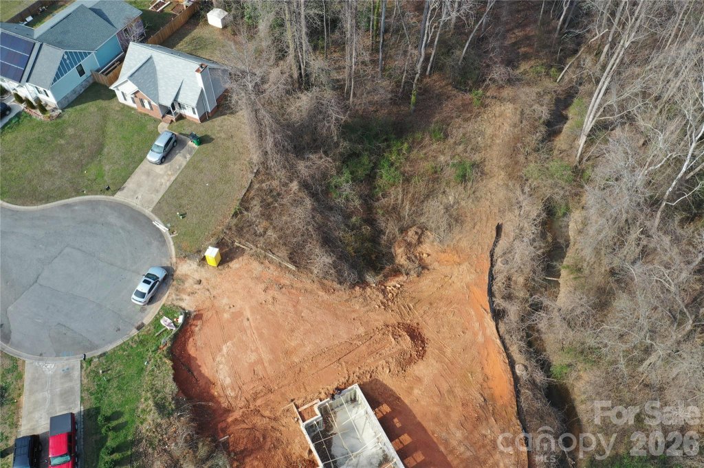 2027 Helen Harper Court