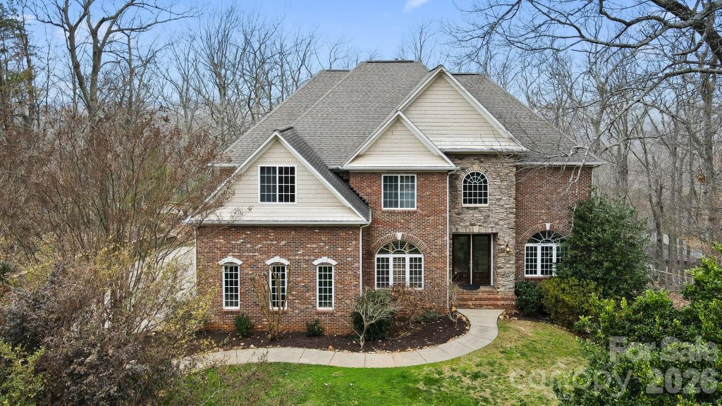 Cramer Mountain, Cramerton community