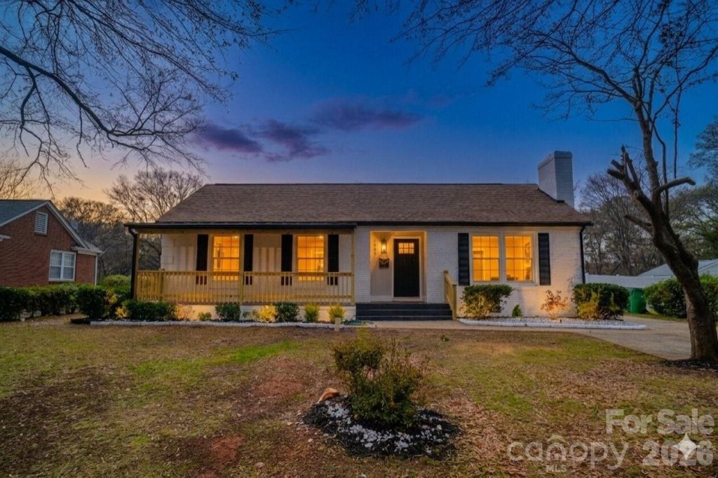 Clanton Park, Charlotte community