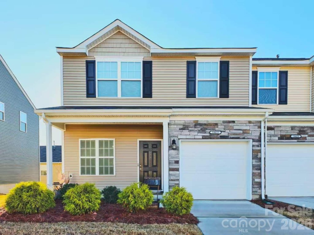 Wrights Crossing, Charlotte community