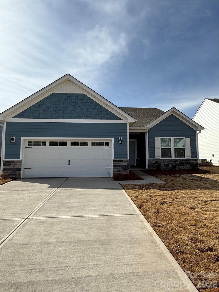 335 Gray Wolf Street