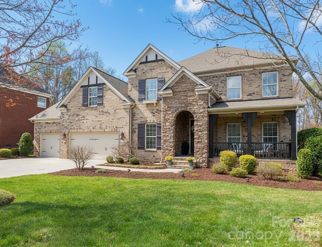 Winding Walk, Concord community