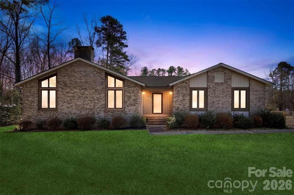 Anderson Heights, Albemarle community