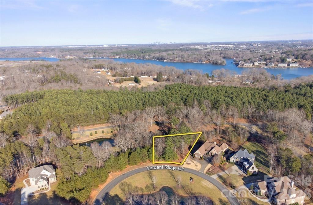 1112 Verdant Ridge Circle