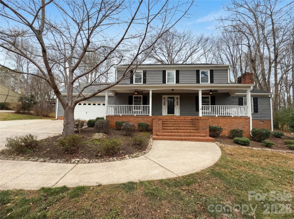 3029 Southampton Circle