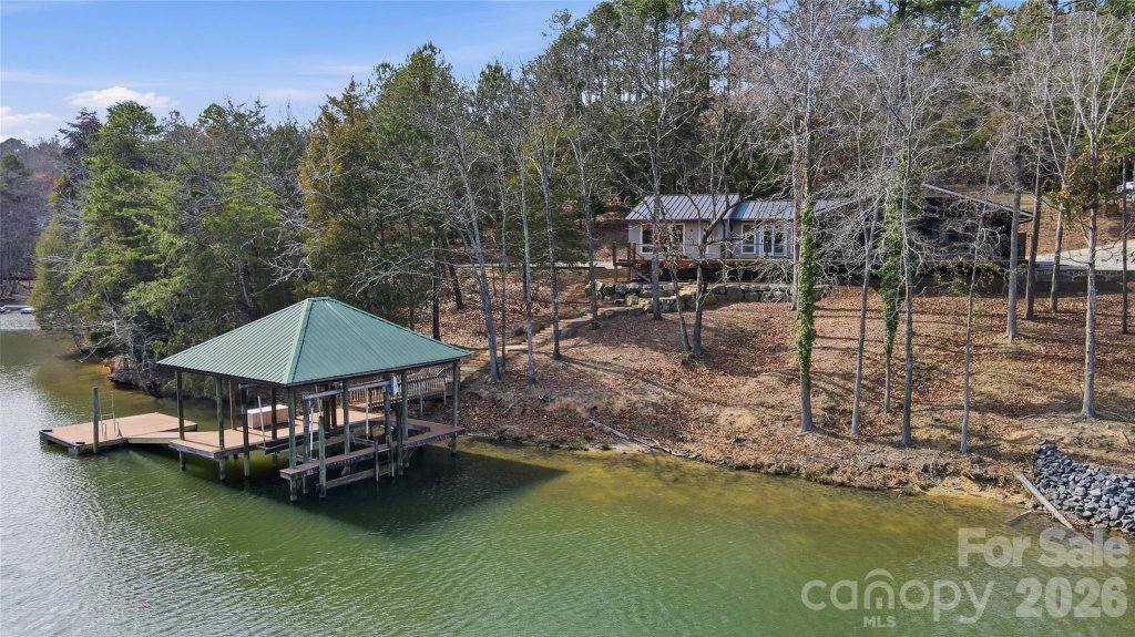 2295 Sussex Road