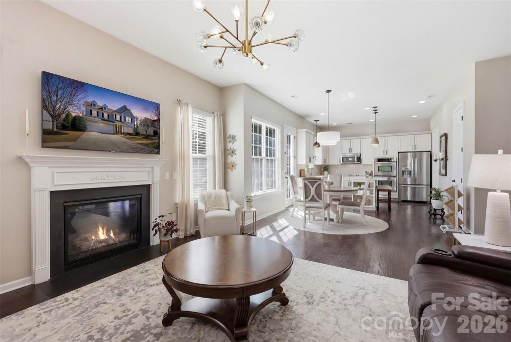 1210 Gold Rush Court