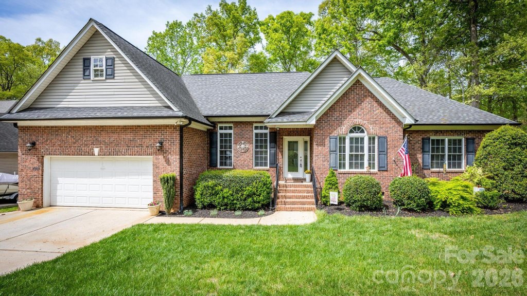 7867 Golf Course Drive